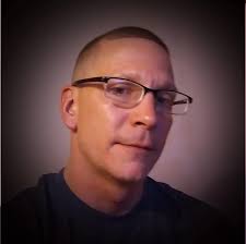 Condolences to Edward Gardner from Bollingbrook, Illinois