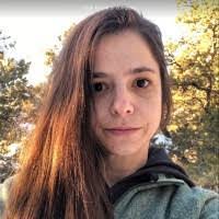 Kelsey Hamlin's Instagram, Twitter & Facebook