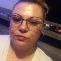 Amanda Erwin's Instagram, Twitter & Facebook