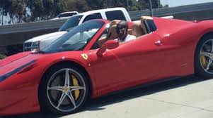Roger federer is a swiss professional tennis player who is currently ranked world no. Was Ist Besser Roger Federers Glashaus Oder Michael Jordans Super Traumautos