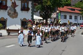 Lassen sie sich von unserem kücheteam verwöhnen. 100 Jahre D Siemtsbergler Wallgau Doppeltanz