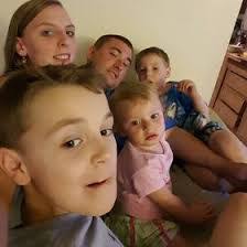 Krystal Meredith's Instagram, Twitter & Facebook