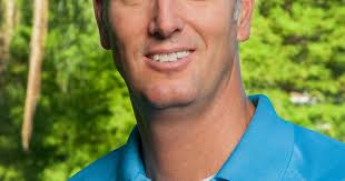 Largo commission race off to fast start