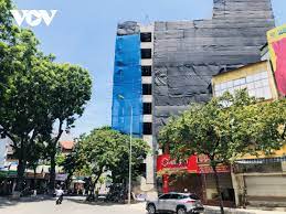 Jun 16, 2021 · chiều 16/6, chủ tịch ubnd tỉnh nghệ an đã quyết định giãn cách xã hội toàn bộ tp. Xwv 7gsbqsnnqm