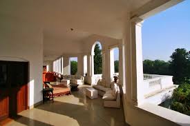 5 Facts About Saif Ali Khan And Kareena Kapoor Khan S Pataudi Palace Bollywood actor saif ali khan, who is the son of the late mansoor ali khan pataudi and sharmila tagore, shared that he had to earn back his ancestral palace in pataudi after it was rented to a hotel chain after his father passed away.