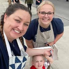 Jessica Tarr's Instagram, Twitter & Facebook