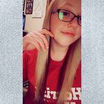 Samantha Blocker's Instagram, Twitter & Facebook