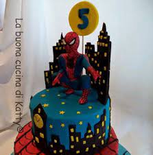 Torta Tutta Per Alessandro E Per I Suoi 5 Anni Auguri Da Tutti Noi Pan Di Spagna Farcito Di Crema Chantilly E Cioccol Torta Uomo Ragno Torta Spiderman Torte