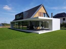 Pin By Roland Beisteiner On Architectuur Bungalow House Design Modern House Design Architecture House