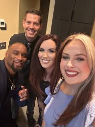 Kate Glaser (@KateGIaser)