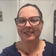 Will Kyndall Fire be the director for the November 8, 2025 cruise?