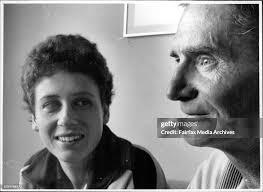 Cliff Young and his wife Mary. March 29, 1985. . News Photo