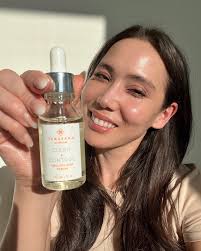 I think most of us are aware that healthy habits can change your behavior  and lead to positive outcomes in your life. Creating habits can be the  tough part though. It can