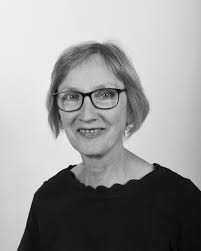 Anke Wolf aus Stolberg erhält den Staatspreis MANUFACTUM NRW 2025 im  Themenbereich Objekt & Skulptur Herzlichen Glückwunsch, Anke Wolf ✨ Foto: ©  Wolter, Brander Fotoexpress GmbH #staatspreismanufactum #manufactum  #staatspreisnrw #landnrw #wettbewerb ...