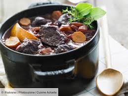 Daube De Boeuf Provencale Recettes Recette En 2020 Daube De Boeuf Recette Daube Recette