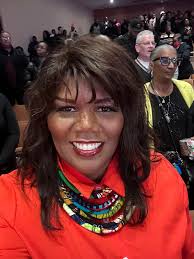 Member, Marianda FreeSpirit and her “Finding Joy”group bringing some joy to  the Samaritan Inn for the Christmas season￼