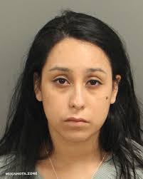 Diane Montes's Instagram, Twitter & Facebook