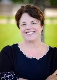 Tammy Donahue's Instagram, Twitter & Facebook