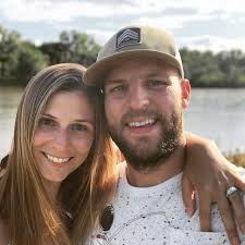 Kathryn Wundrow and Eli Peterson's Wedding Registry