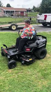 😂😂 my poor mom 😂 #newmower #zeroturnmowers #mom #fail #funny #family  @Benjamin Lamie @JessNicole