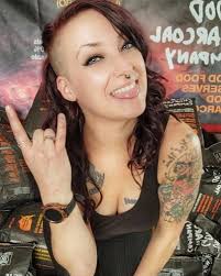 Jamie Trammell (@metalmamabbq) • Instagram photos and videos