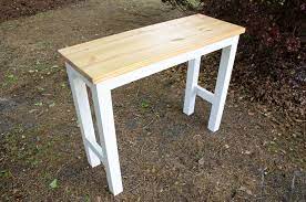 In this weeks video we built a bar height dining table for a repeat client. Diy Pub Table 5 Steps Instructables