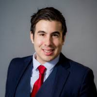 200+ profils pour “Adrian Briones”