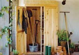 Construire Un Abri De Jardin En Bois Soi Meme Avec Images Abri De Jardin Jardins En Bois Rangement Jardin