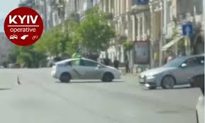 Jul 02, 2021 · пользователи интернета посмеялись над попыткой киева заставить говорить спортсменов. Ishut Vzryvchatku V Kieve Perekryli Ulicu Saksaganskogo Video Novosti Kieva