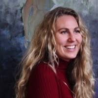 Lisa Lefeber's Instagram, Twitter & Facebook