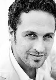 De vijf mannen waren geïnfiltreerd in extremistische organisaties in miami die verantwoordelijk zijn voor terreuraanslagen op cubaanse doelwitten, waarbij meer dan 3.000. 49 Ideeen Over Belgische Acteurs Acteurs Beroemdheden Beroemde Jongens