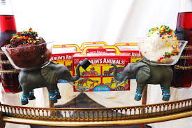The Greatest Showman Movie Party Circus Elephants Barnum Animal Crackers Frosting Jpg Movie Night Party The Greatest Showman Movie Night For Kids