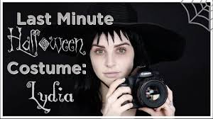 The steps are simple, start with a base lydia deetz set and add a variety of screen accurate accessories and you'll be a gothic. Last Minute Halloween Costume Idea Lydia From Beetlejuice Youtube