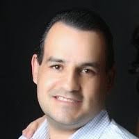 Eli Arzate's Instagram, Twitter & Facebook