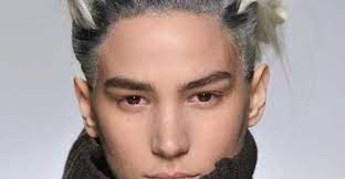 Black is an underrated but versatile hair color that is making a comeback in 2020. 20 Best Chosen Men S Hair Color Trends For 2019 Pouted Com