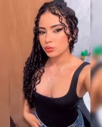 🐈‍⬛.. . . . . . #cacheadas #cachos #morena #cabelo #cachosperfeitos