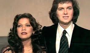 Camilo Sesto - Hoy, 23 de enero de 2023, Ángela Carrasco cumple 72 años. Ángela Carrasco acompañó a Camilo en “Jesucristo Superstar” interpretando uno de los papeles más importantes, el de María