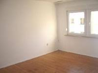 Etagenwohnung mieten in nürnberg, 65 m² wohnfläche, 3 zimmer. N Seeleinsbuhl 1 Zi Whg 3 Og Oh Lift Holzdielenboden