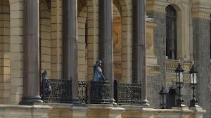 Web official website cape town city hall on wikipedia. A Monumental Tribute To Nelson Mandela Is Unveiled In Cape Town Architectural Digest