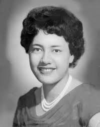 Eileen Gabbard's Instagram, Twitter & Facebook