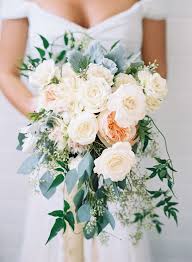 We specialize in luxury flowers delivery, monday to sunday in london and uk. Picking The Perfect Autumn Wedding Bouquet Chwv
