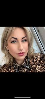 Guess whos finally back 📣📣📣 Ellenor is back in the salon ready & raring  to go, currently taking appointments