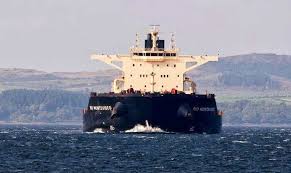 Τα πλοία για αίγινα, αναχωρούν από την πύλη ε8, στο λιμάνι του πειραιά. Naytilia Stoys Isxyroys Toy Kosmoy Aggelikoyshs Pappas Se Poia 8esh Briskontai Marinakhs Kai Melissanidhs Lista Aftodioikisi Gr