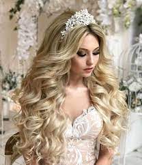 Kır düğünü ve düğün salonları fiyatları, gelinlik modelleri, düğün fotoğrafçıları, davetiye, nikah şekeri, düğün organizasyon ve fazlası düğün buketi'nde! Acik Gelin Sac Modelleri 2020 Tarz Kadin
