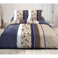 Chez carré blanc, nous créons des housses de couette uniques, pour une ambiance propre à chaque chambre. Parure Housse De Couette Retro 240x260 2 Taies D Oreillers Parure De Lit 240x260 Housse De Couette 240x260 Cdiscount Maison