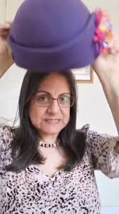 I'm running this course across 2 Wed afternoons starting next week! It's  always fun and you leave with your own unique cloche hat! See below for  more details ⬇️