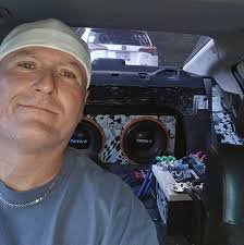 Grady Lester's 2009 SV Music Modded 7thgen Nissan Maxima