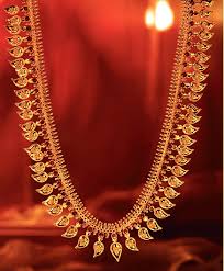 Long Chain By Tanishq Bridal Jewellery Temple Gold Jewelry Fashion Gold Necklace Designs Gold Jewellery Design Necklaces