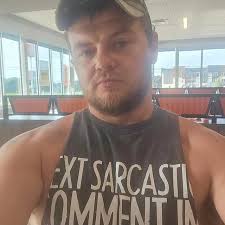 Yes, my room is a mess because I'm packing😮‍💨 but I can't decide between  Tripp pants or my lilac cargo pants for the 2000s rave. 😩💕 Spoiled for  choice but which set