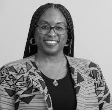 Elle Herr's Instagram, Twitter & Facebook